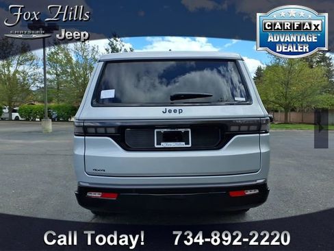 New 2026 Jeep Grand Wagoneer L Limited AWD/4WD image 7