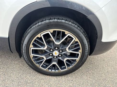 Used 2024 Chevrolet Blazer Premier w/ Enhanced Convenience Package image 18