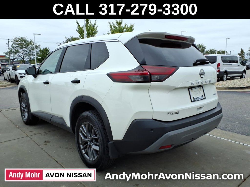 Used 2023 Nissan Rogue S AWD/4WD image 6