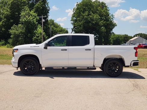 Used 2023 Chevrolet Silverado 1500 Custom w/ Rally Edition RWD image 4
