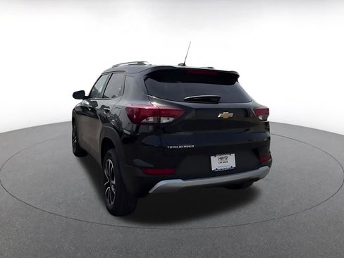 Used 2025 Chevrolet TrailBlazer LT image 11