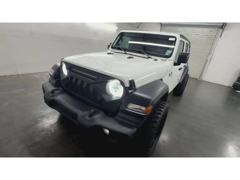 Used 2021 Jeep Wrangler Unlimited Sport AWD/4WD image 4