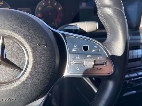 Used 2024 Mercedes-Benz G 550 image 17