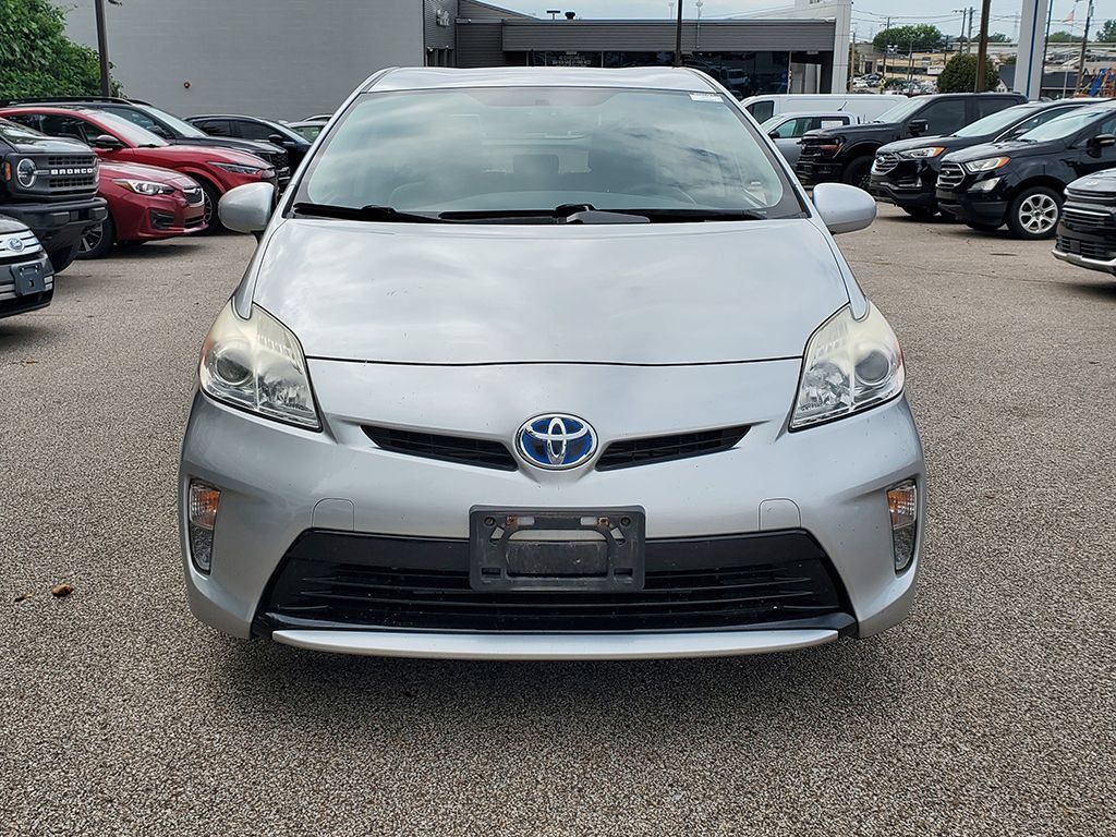 Used 2012 Toyota Prius Two FWD image 2