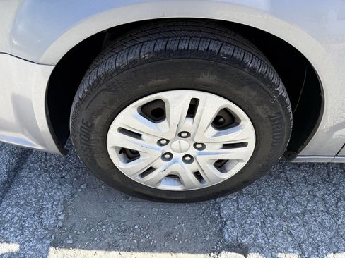 Used 2014 Dodge Grand Caravan SE w/ Quick Order Package 29E SE image 9