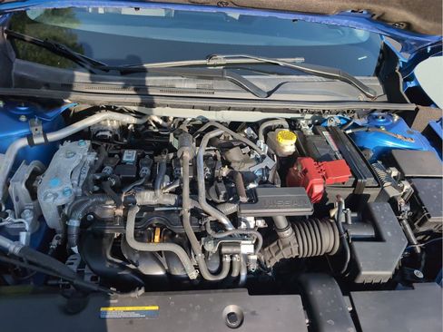 Used 2024 Nissan Sentra SV FWD image 12