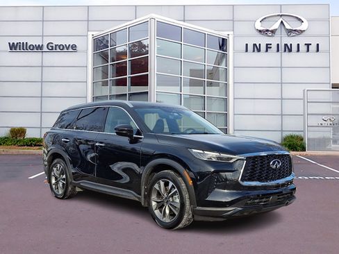 Certified 2025 INFINITI QX60 Luxe image 1