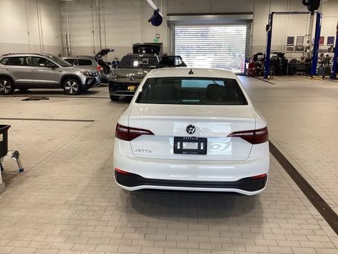 Used 2023 Volkswagen Jetta Sport FWD image 25