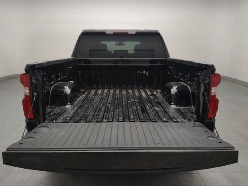 Used 2022 Chevrolet Silverado 1500 Custom RWD image 29