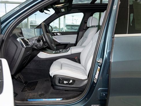 New 2026 BMW X5 xDrive40i w/ Climate Comfort Package image 19