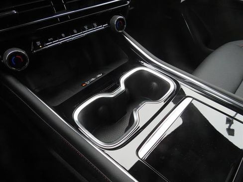 New 2026 Chevrolet Traverse Z71 w/ Enhanced Driving Package image 25