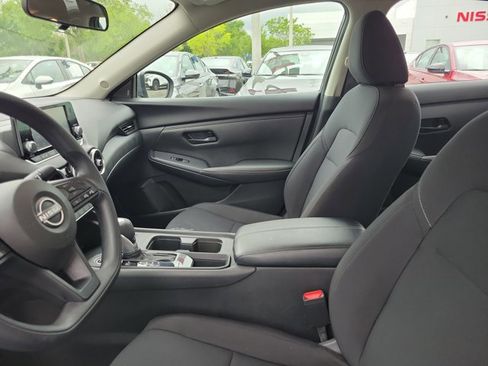 Used 2025 Nissan Sentra S FWD image 16