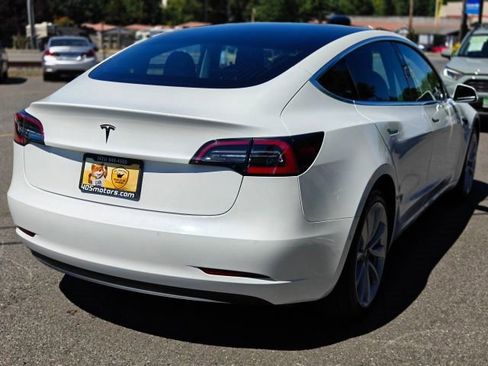 Used 2019 Tesla Model 3 Mid Range image 7