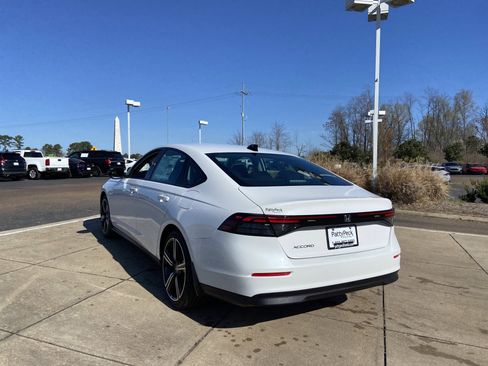 New 2026 Honda Accord SE image 8