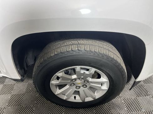 Used 2022 Chevrolet Colorado LT w/ Fleet Safety Package image 10