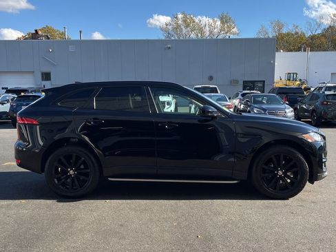 Used 2019 Jaguar F-PACE Prestige image 3