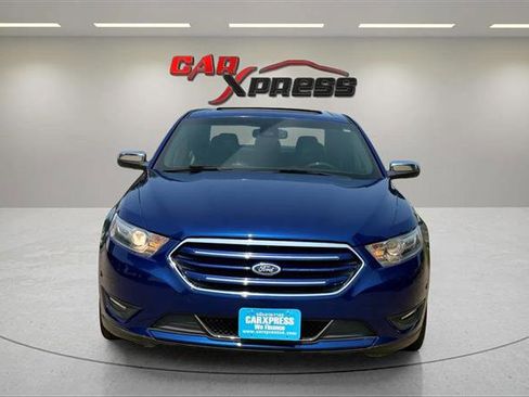 Used 2013 Ford Taurus Limited image 3