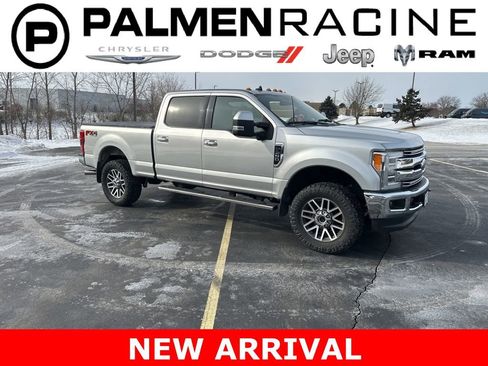 Used 2019 Ford F250 Lariat w/ Lariat Ultimate Package image 1