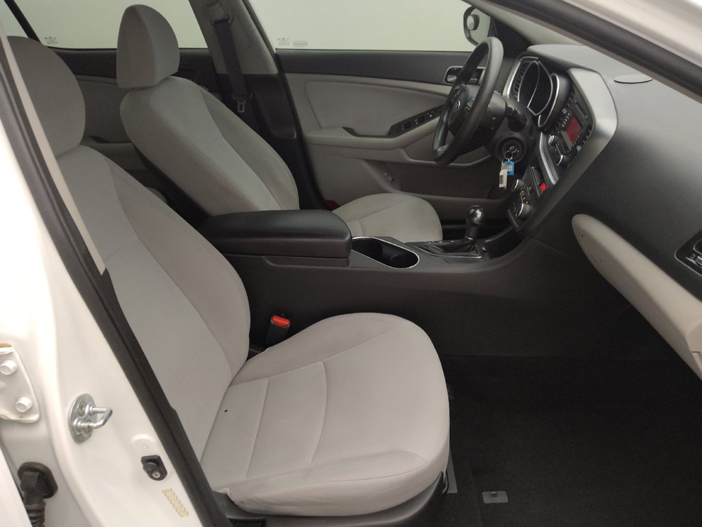 Used 2015 Kia Optima LX FWD image 21