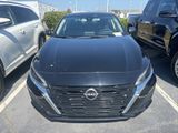 Used 2024 Nissan Altima 2.5 SV image 2