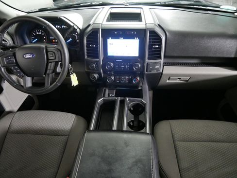 Used 2018 Ford F150 XLT w/ Equipment Group 302A Luxury AWD/4WD image 10