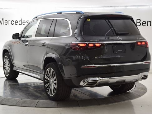 New 2026 Mercedes-Benz Maybach GLS 600 4MATIC image 4