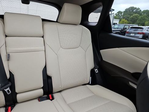 Used 2025 Lexus RX 350 Premium Plus w/ Convenience Package AWD/4WD image 15