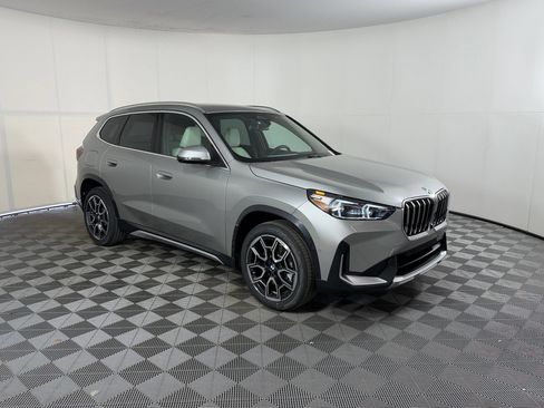 Used 2026 BMW X1 xDrive28i w/ Technology Package AWD/4WD image 7