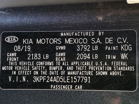Used 2020 Kia Forte LXS FWD image 33