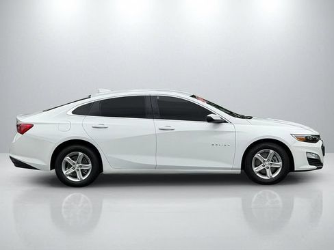 Used 2024 Chevrolet Malibu LT FWD image 8