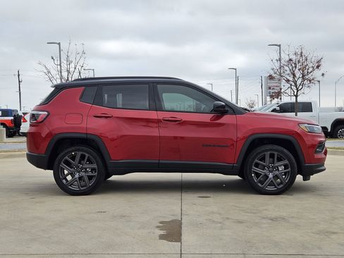 New 2026 Jeep Compass Limited AWD/4WD image 7