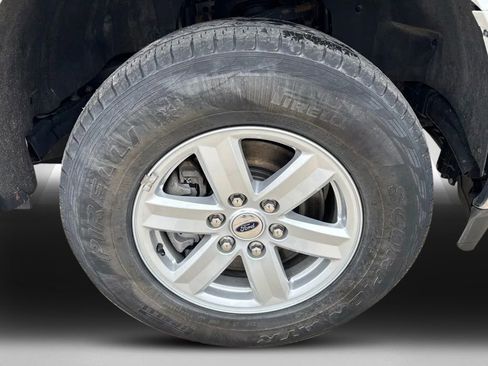 Used 2022 Ford F150 XLT AWD/4WD image 12