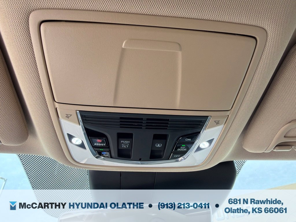 Used 2021 Acura RDX w/ Technology Package AWD/4WD image 33