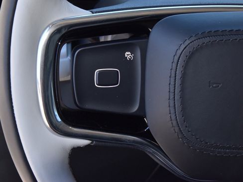 New 2025 Lincoln Navigator L Reserve image 25