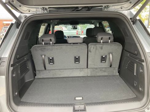 New 2026 Chevrolet Traverse LT w/ Driver Confidence Package image 25