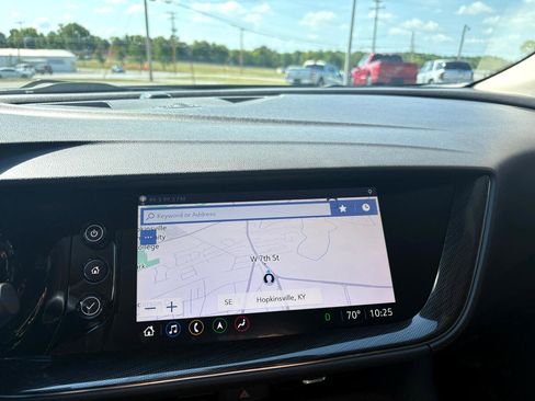 Used 2021 Buick Envision Essence w/ Technology Package I image 21