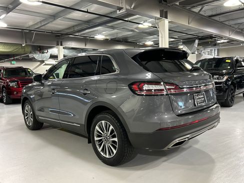 Used 2022 Lincoln Nautilus AWD w/ Premium Package image 4