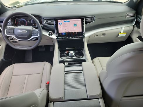 New 2026 Jeep Grand Wagoneer 4WD image 15