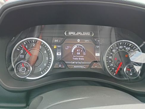 Used 2024 RAM 2500 Big Horn w/ Night Edition image 43