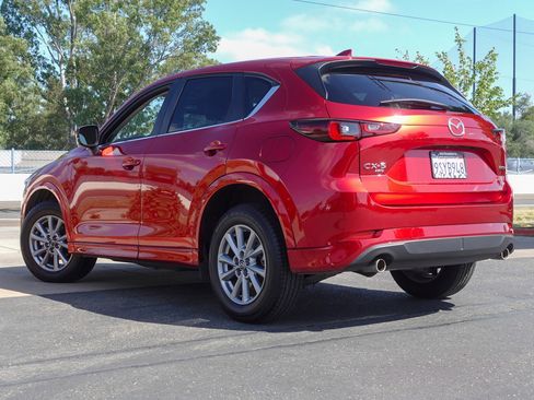 Used 2025 MAZDA CX-5 AWD 2.5 S w/ Preferred Package image 7