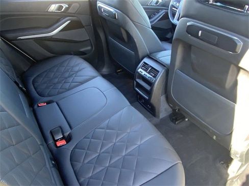 Certified 2024 BMW X5 xDrive40i w/ Premium Package image 16