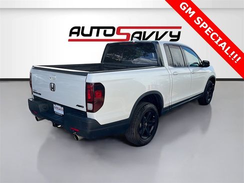 Used 2023 Honda Ridgeline Black Edition image 7