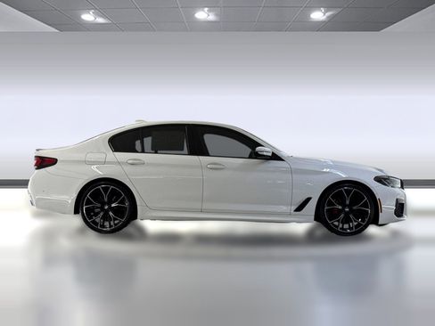 Used 2023 BMW 530i w/ M Sport Package RWD image 7