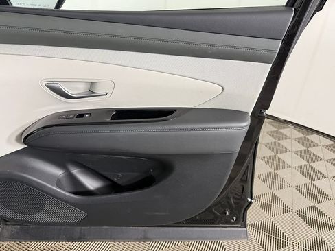Used 2026 Hyundai Tucson Limited AWD/4WD image 27