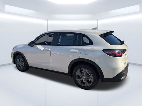 New 2026 Honda HR-V LX image 6