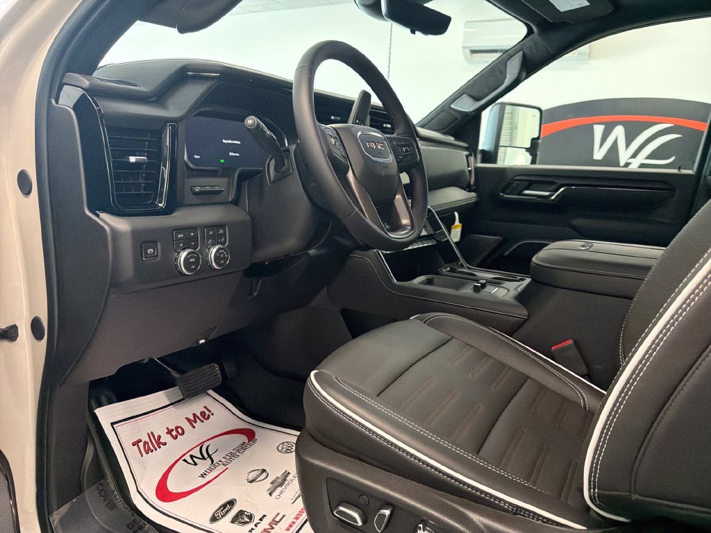 New 2026 GMC Sierra 2500 AT4X AWD/4WD image 11