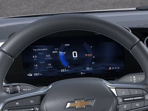 New 2026 Chevrolet Equinox EV LT AWD/4WD image 18