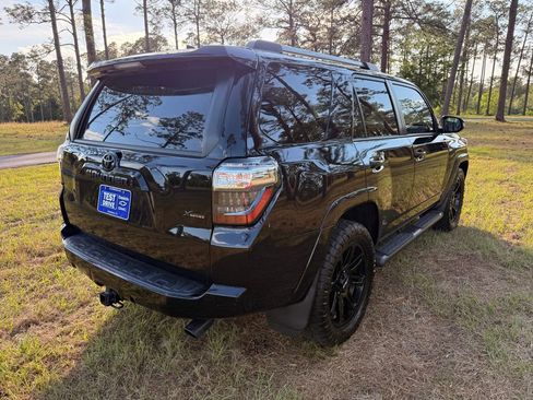 Used 2024 Toyota 4Runner SR5 Premium w/ Moonroof Package RWD image 5