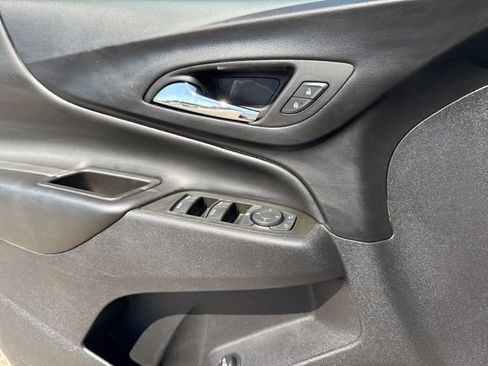 Used 2023 Chevrolet Equinox LT image 21