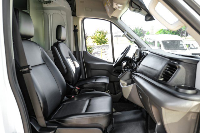 Used 2023 Ford Transit 150 Medium Roof AWD image 26